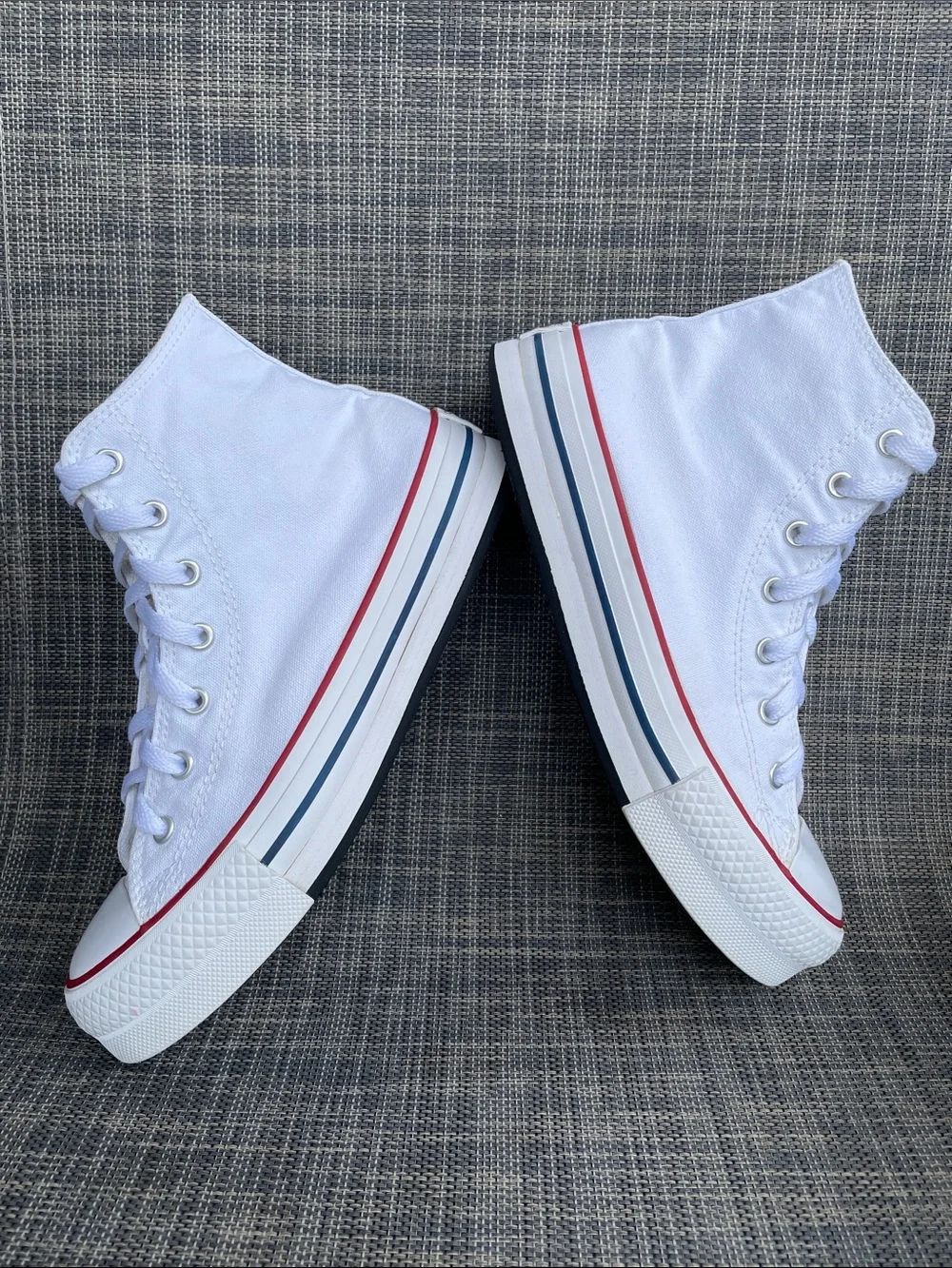 Converse Chuck Taylor All Star Lift Platform High-Top White Canvas Sneakers 5 Y